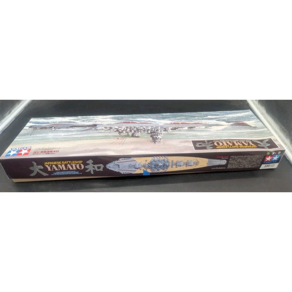 TAMIYA 1/350 Ship Series No.30 Japanese Battleship Yamato Kit Unassembled READ!